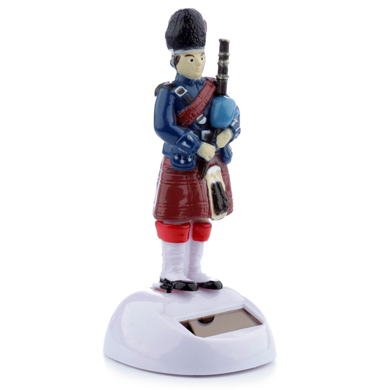 Scottish Piper Solar Pal
